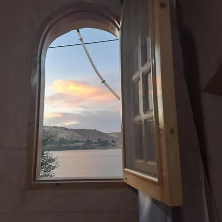 Queen House Aswan Exterior photo